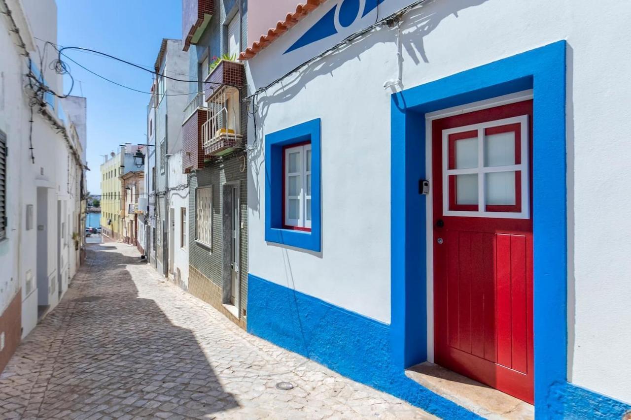 Typical Fishing Village In Historic Center II Portimão Exteriör bild